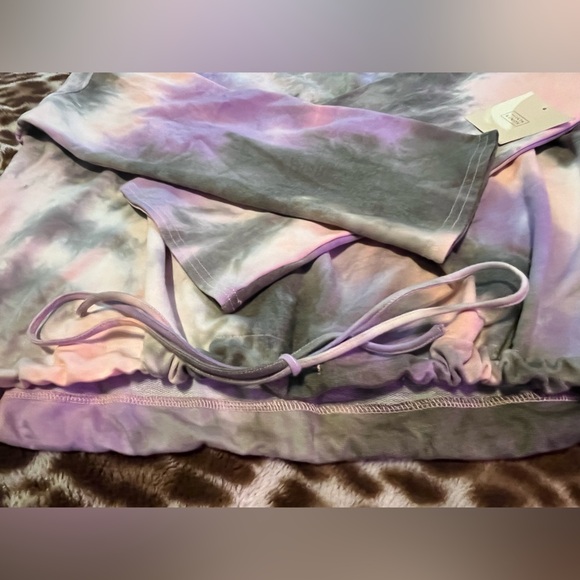 14th & Union tie die long sleeve shirt - Picture 4 of 4